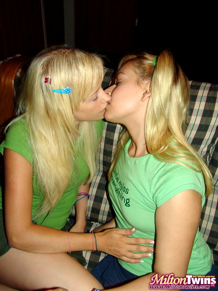 chantal voyer add twins lesbians porn photo