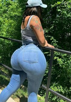 ann tunnell add big butt pawgs photo