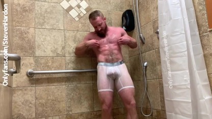 alexis ronquillo add porn public shower photo