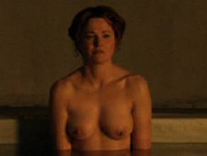 dan freer add lucy lawless naked spartacus photo