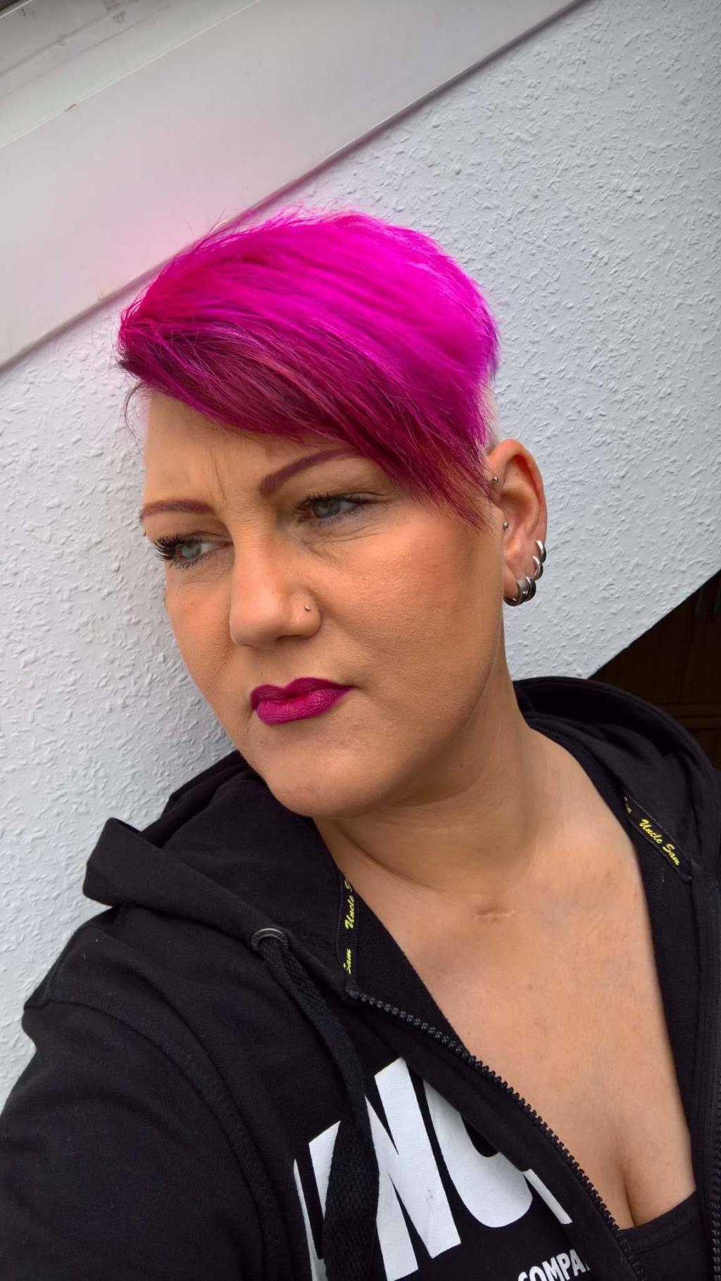 alma melton add pink hair milf photo