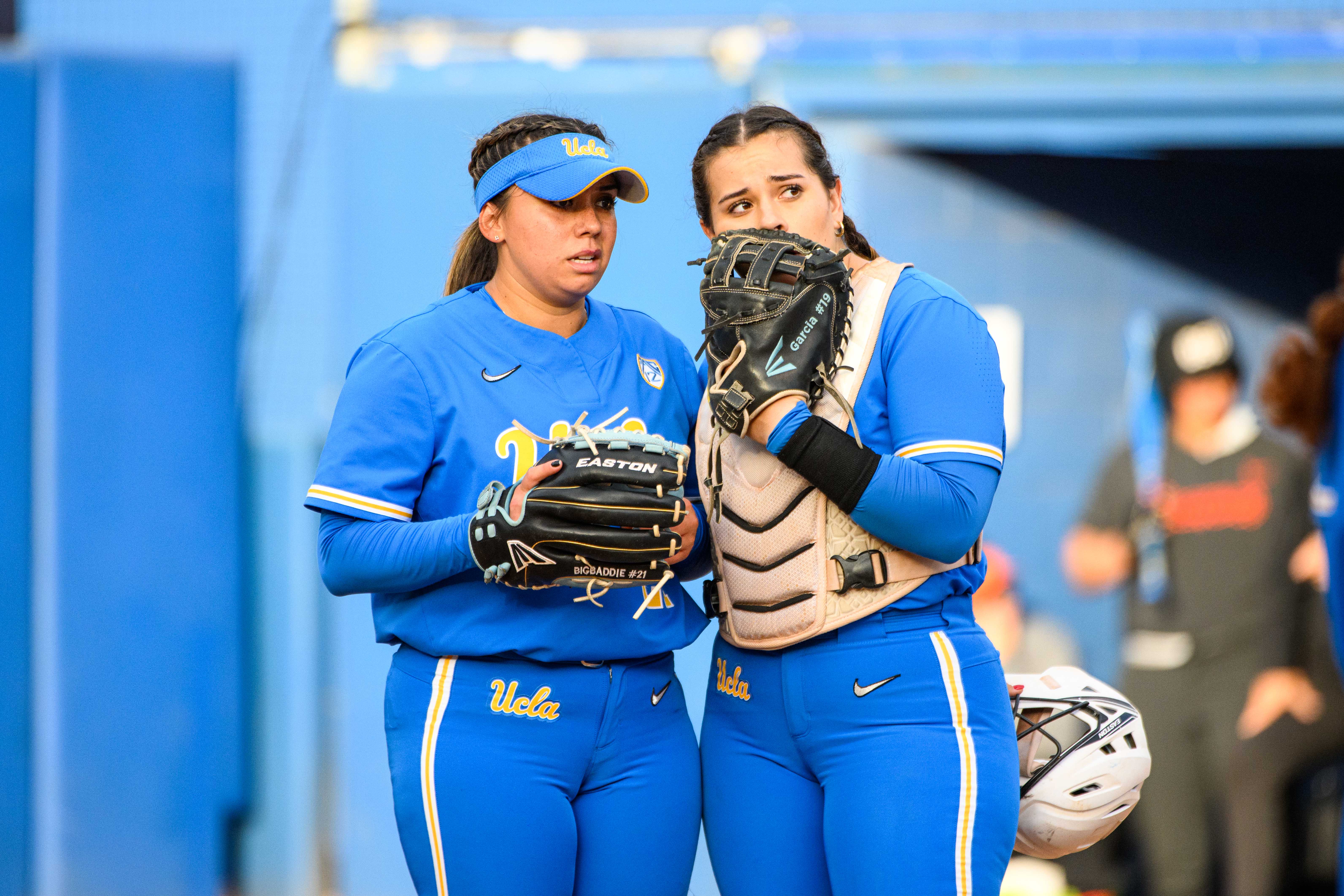 courtney brinkley add softball camel toe photo