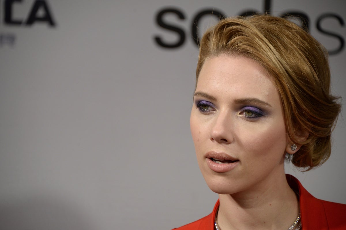 arben elezi add scarlett johanssen porn image