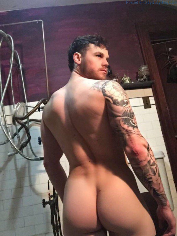 brett wolfe add beefy men nude photo