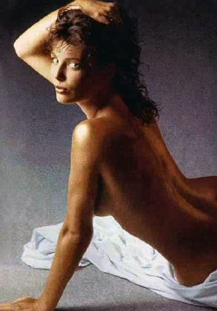 awee assaleh add nude kelly lebrock photo