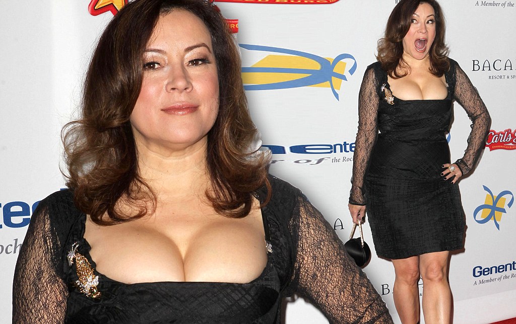 amy santas add jennifer tilly boobies photo