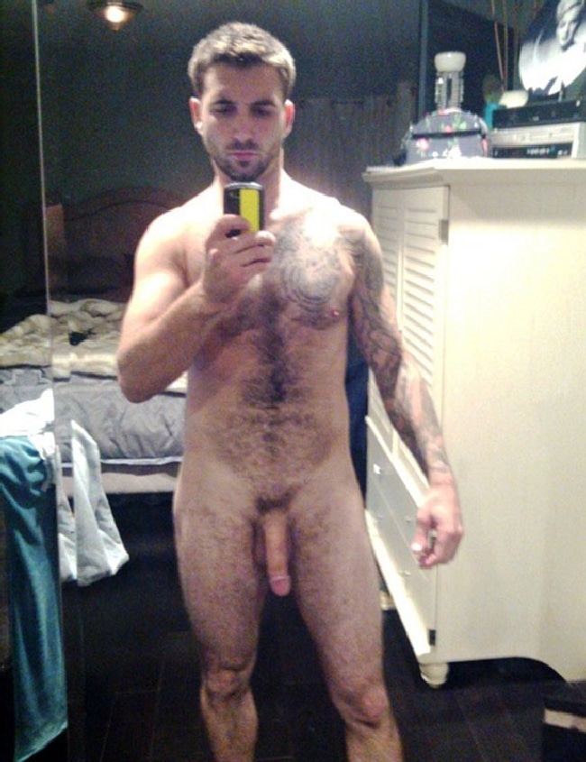 chris christofides add nude pictures of hairy men photo