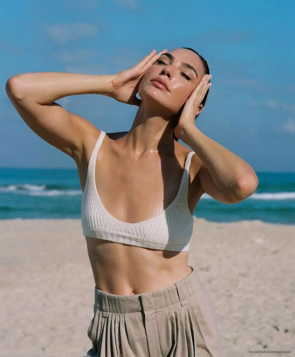 danny cowart add gal gadot in bra photo