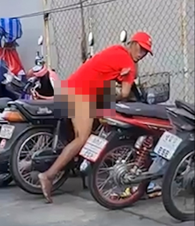 abel galaz add sex on a motorcycle image