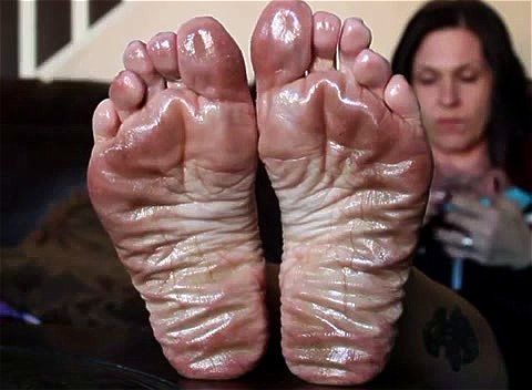 debra casper add wrinkled soles porn photo