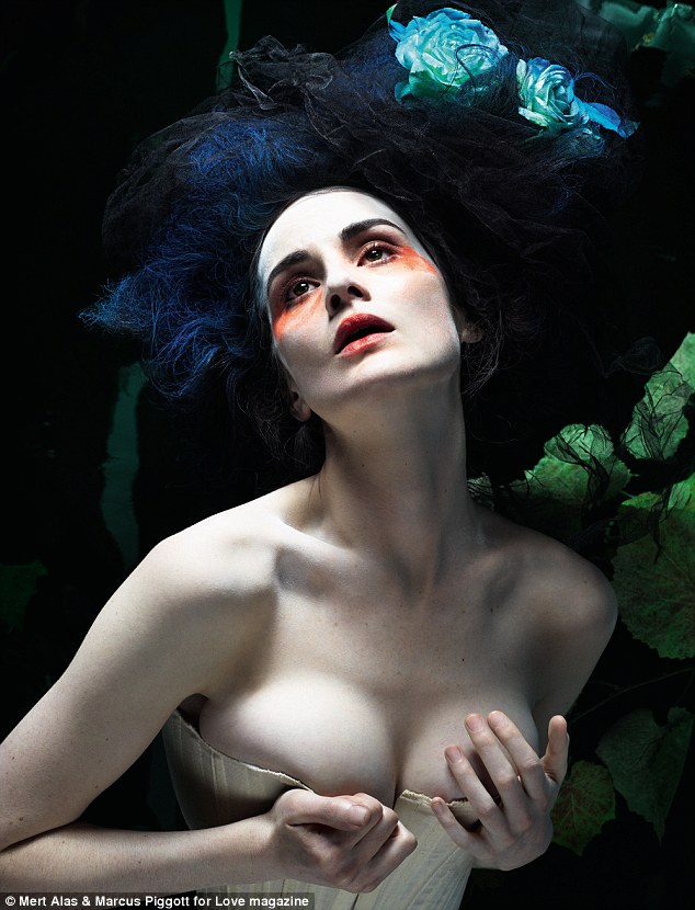 charles schumacher add michelle dockery hot photo