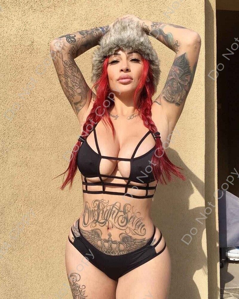 al hanoof add brittanya razavi boobs photo