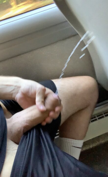 alyssa horst add cumming on bus photo