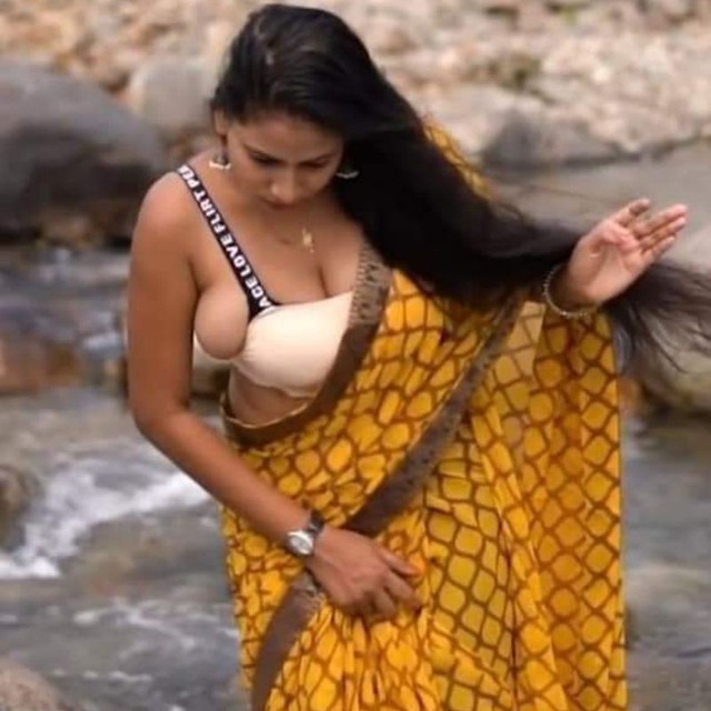 alain cabrera add desi mallu aunty image