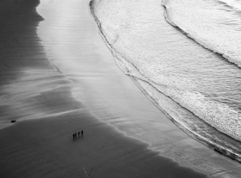 deon zowitzkey add foursome at the beach photo