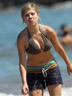 abir makki add jennette mccurdy titties image