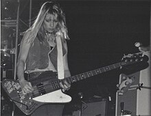 allen gurley add kim gordon nude image