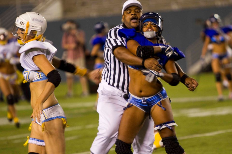 carter layne add lingerie football porn photo