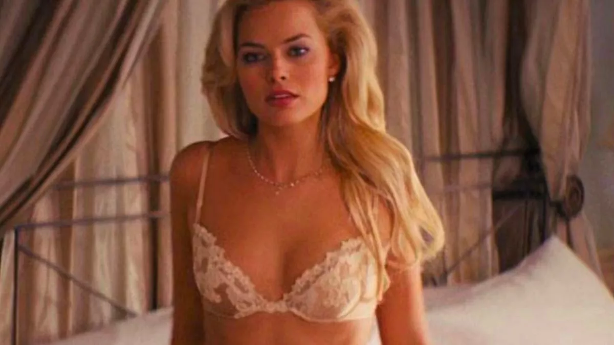 dianna espinosa add margot robbie pussy photo