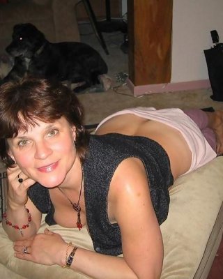 dana barda add mature wife giving head photo